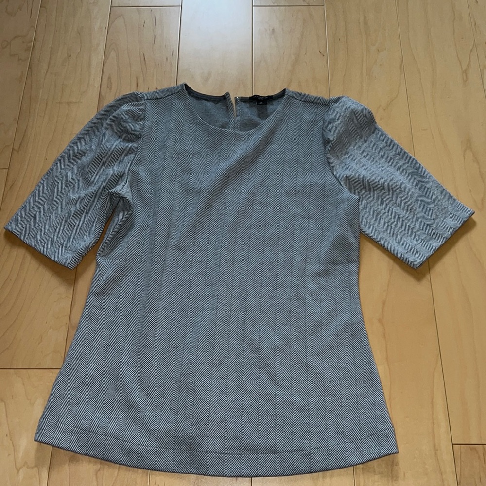 ANN TAYLOR BLOUSE